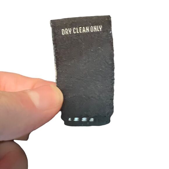 Dress barn glittery‎ midi dress. Size 18 - Picture 4 of 12